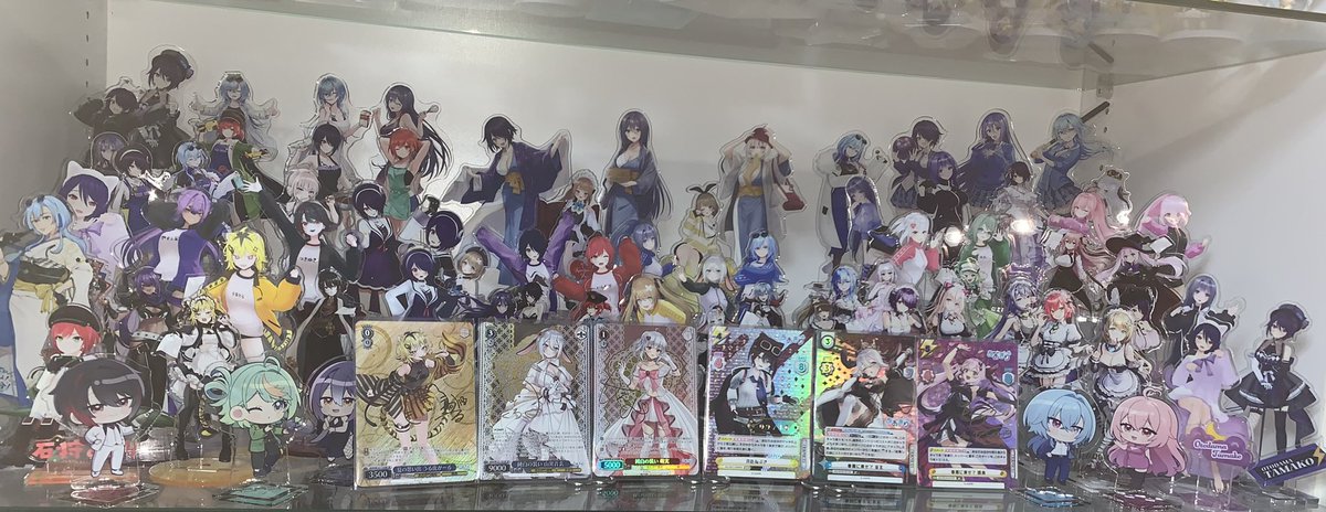 CHARON0722's tweet photo. 投稿してなかったけど、買ってました！
ゐぶきのシリアル当たってすごく嬉しかった！！
ヴァイスのSECが当たらなかったのは悔やまれる…
#あおぎりTCG自慢 https://t.co/WLxUABBwhp