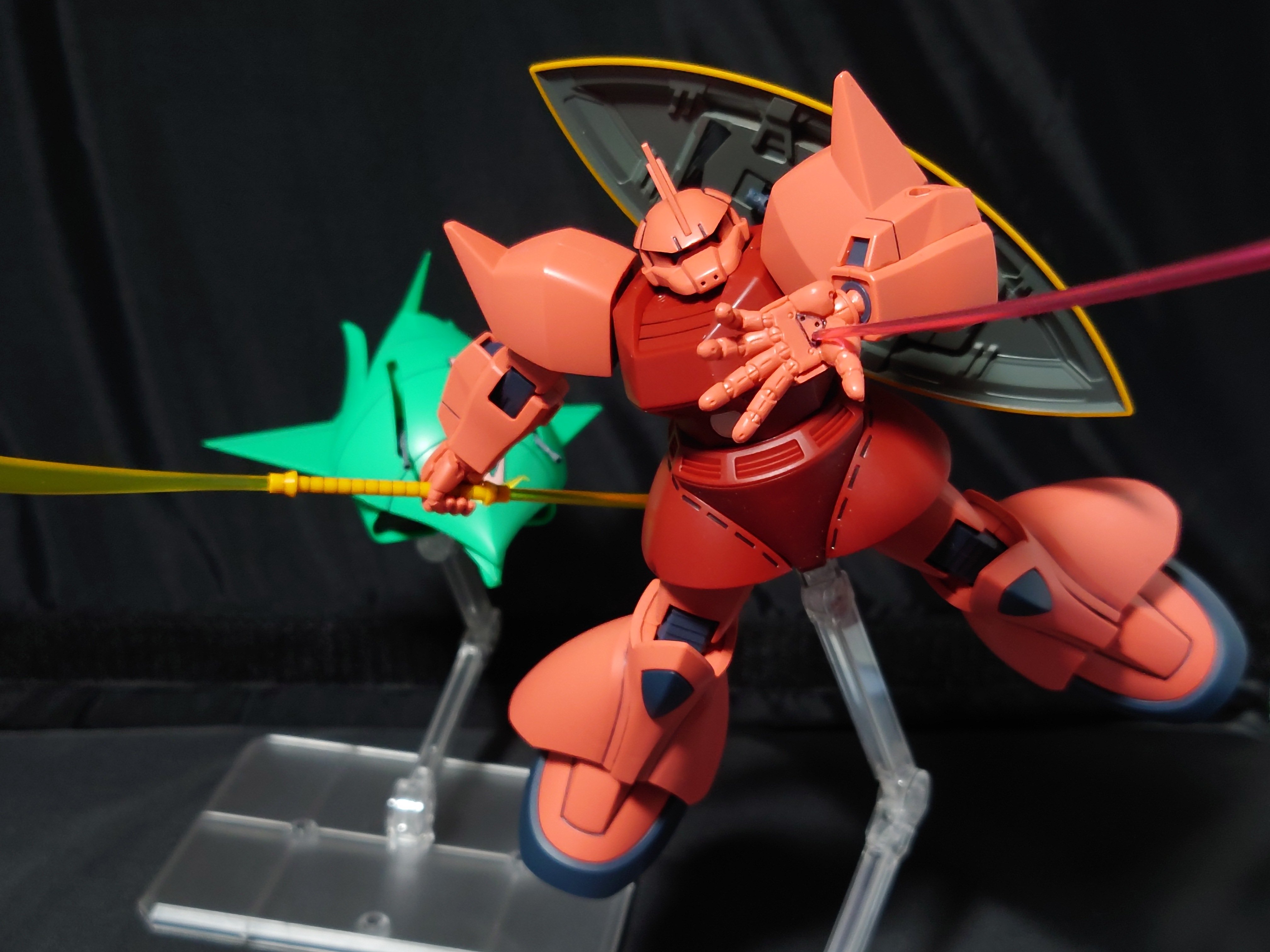 シャロンの薔薇　旧キット　1/550 ララァスン専用モビルアーマー　完成品 1/550 MAN-08 ララァ・スン専用モビルアーマー 機動戦士ガンダム