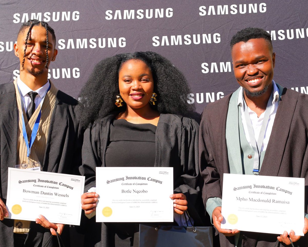 cutfsonline's tweet photo. CUT and Samsung equip youth with cutting-edge skills in coding, programming, and AI

Read more:👇
https://t.co/qWSCywpJsj https://t.co/4K3WzXH6Zz