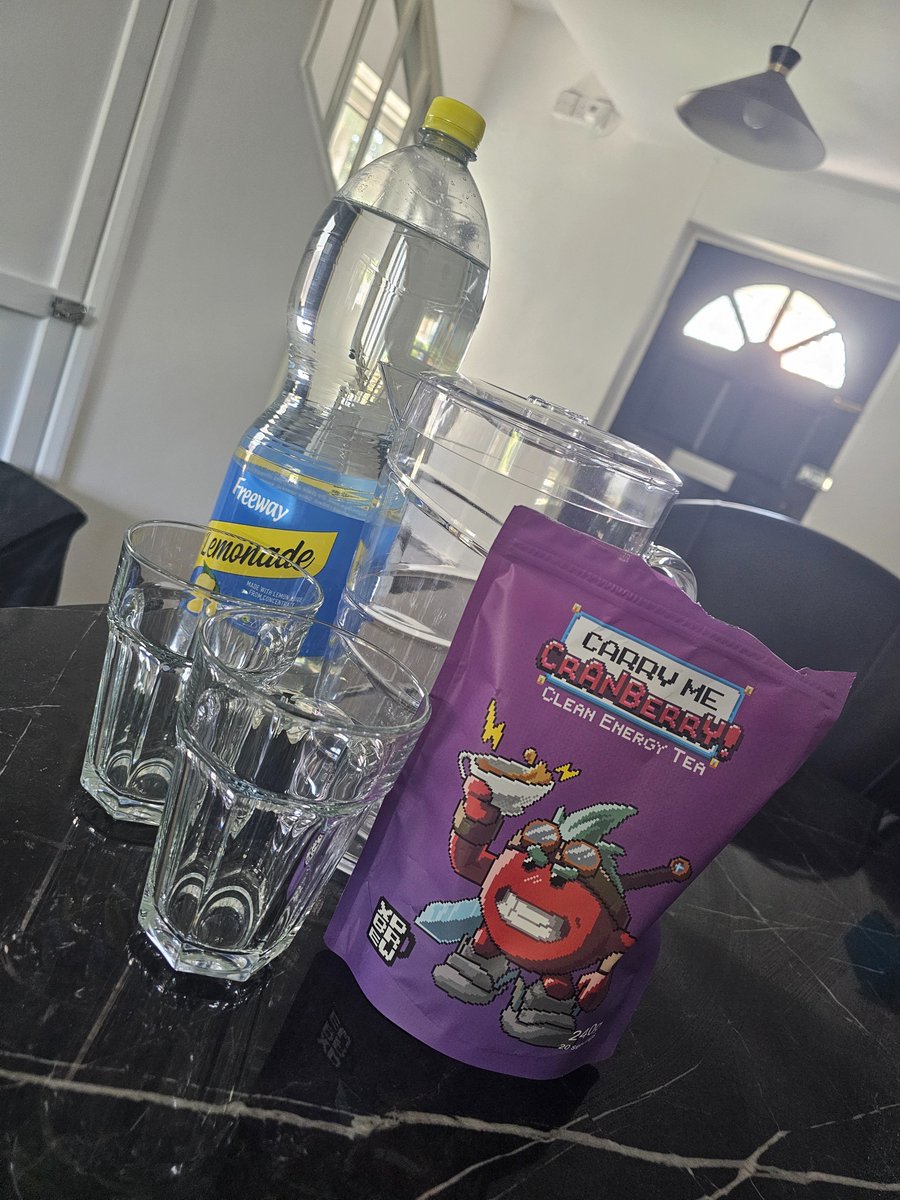 Making summer drinks today to help with the heat 🥵
Video coming soon!!

#xpbrew #icedtea #summerdrinks