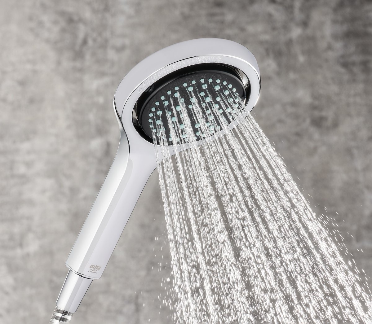 Weak shower pressure? We get how frustrating it is 😅

Luckily, simple fixes like cleaning your showerhead or investing in a power shower, can help!

Find out how to boost your shower’s pressure:
👉 mirashowers.co.uk/blog/how-to/ho…

#MiraShowers #WaterPressure #BathroomTips