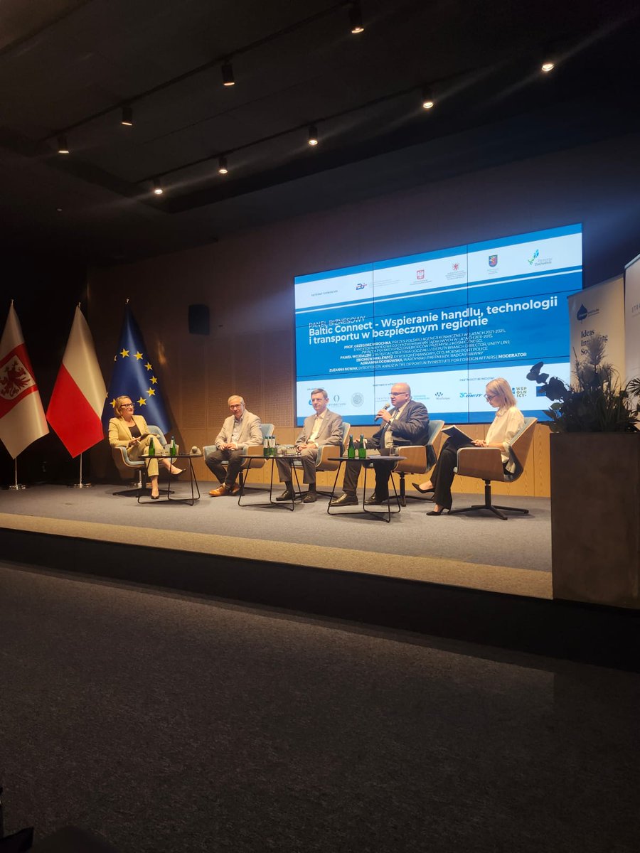 OppFoundation's tweet image. 🌊Baltic - See What&apos;s Going On!🌊 

#Conference #ExpertCommentary #ZbigniewMiklewicz  #BalticSea #Security