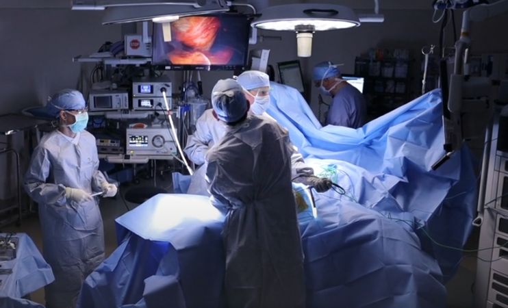 Mayo Clinic Department of Surgery (@mayoclinicsurg) on Twitter photo A study led by <a href="/MayoClinic/">Mayo Clinic</a> surgeons shows total neoadjuvant therapy followed by surgery to treat advanced #RectalCancer leads to excellent outcomes, including low recurrence and a high percentage of cancer-specific survival. Read the study to learn more: bit.ly/3ZYAakN A study led by <a href="/MayoClinic/">Mayo Clinic</a> surgeons shows total neoadjuvant therapy followed by surgery to treat advanced #RectalCancer leads to excellent outcomes, including low recurrence and a high percentage of cancer-specific survival. Read the study to learn more: bit.ly/3ZYAakN