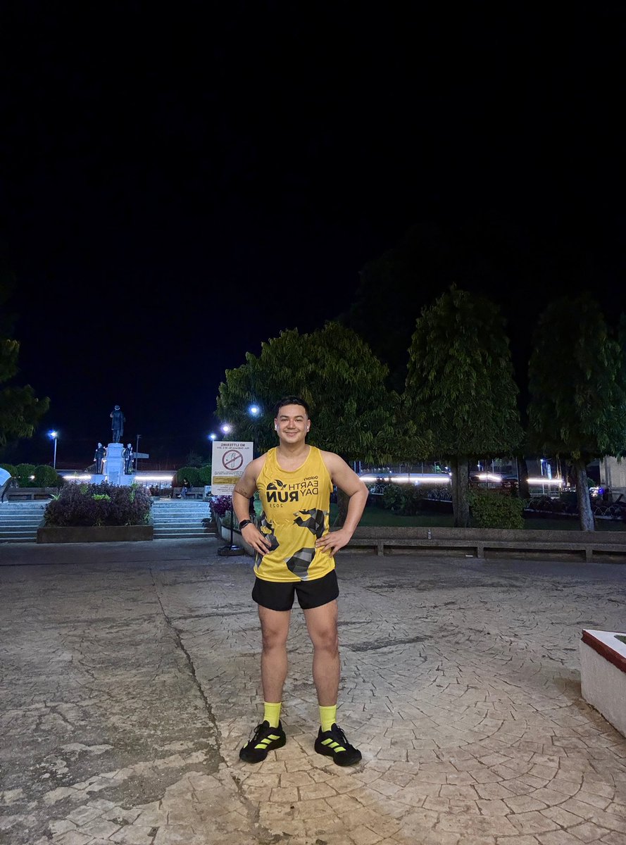 mikee2991's tweet photo. 🏃🏃🏃
St. Barbs!♥️ https://t.co/QS6n3kh2Rb