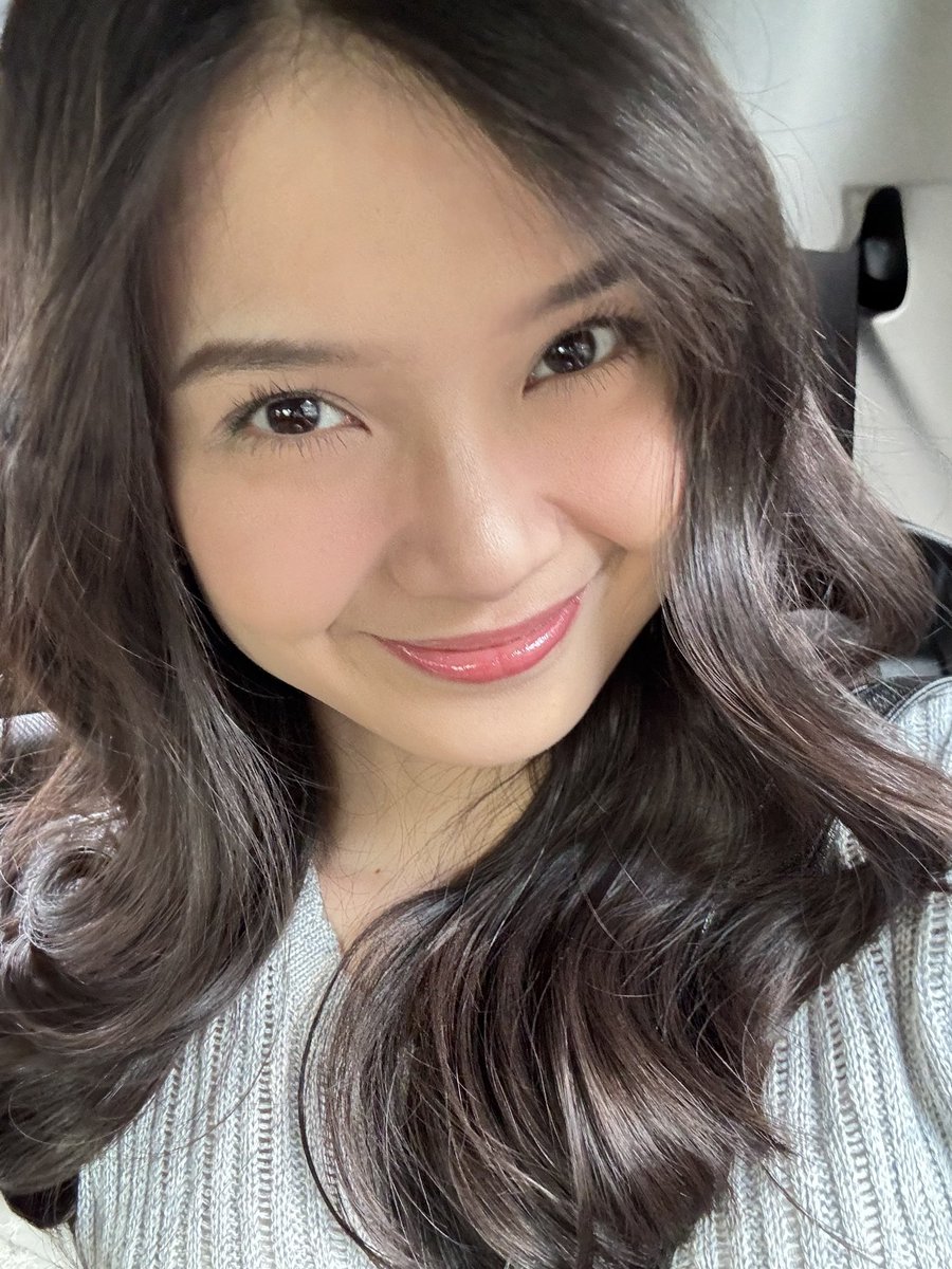 C_IndahJKT48's tweet photo. #SenIndah💗 https://t.co/dw4omUEf19