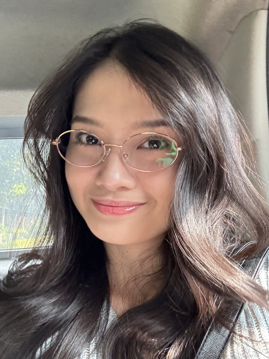 C_IndahJKT48's tweet photo. #SenIndah💗 https://t.co/dw4omUEf19