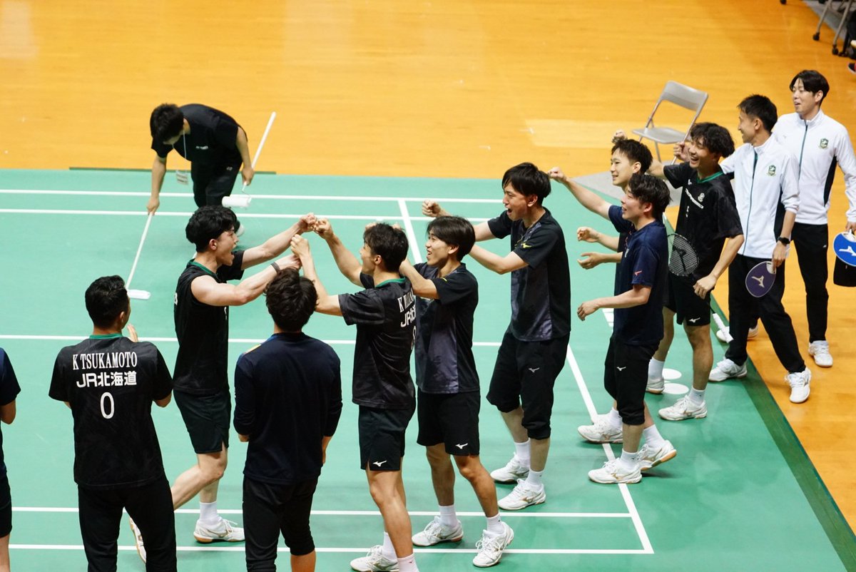 みんなの表情がすごくよい。
#JR北海道 #バドミントン