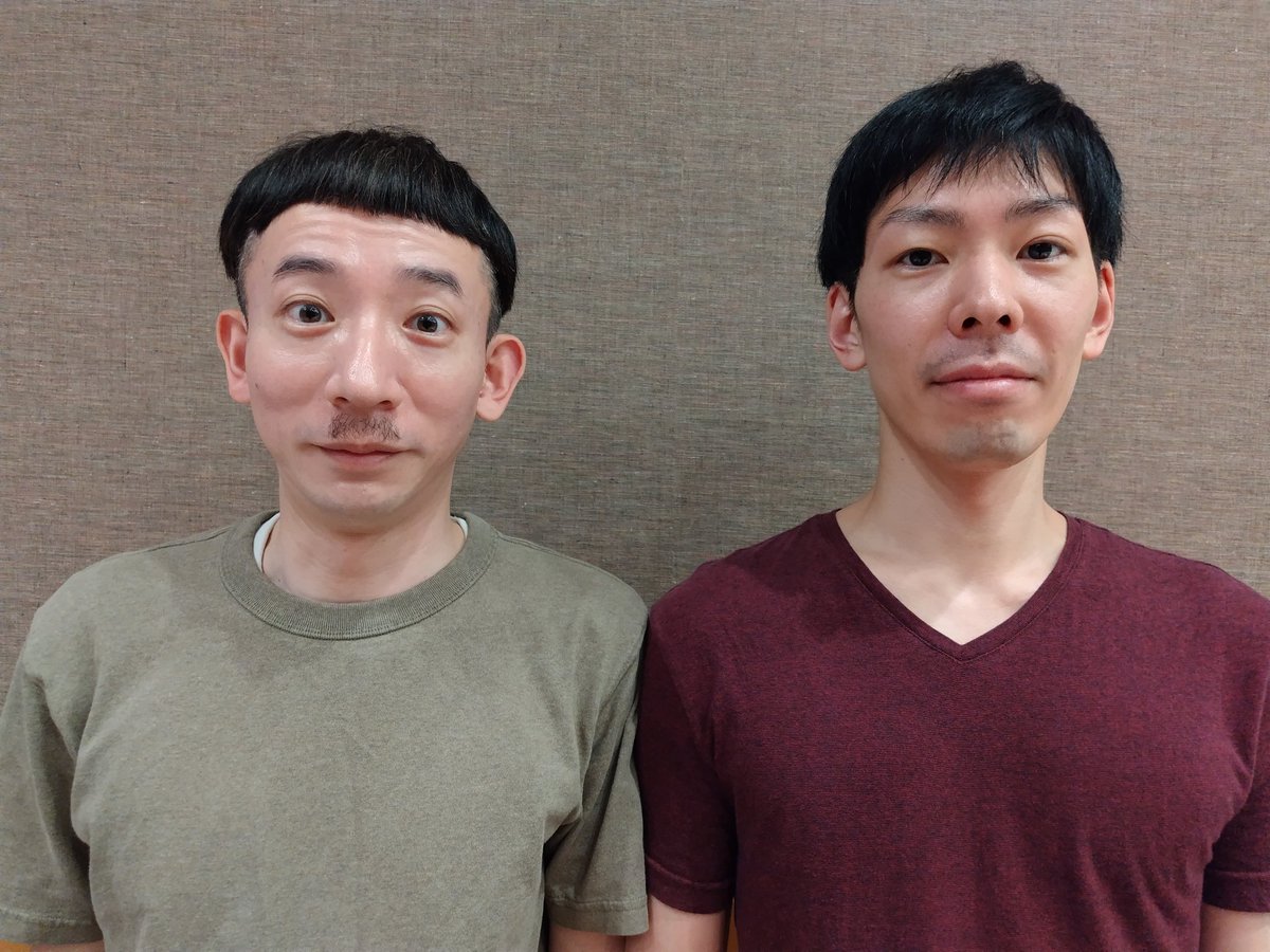 hamamura_ta's tweet photo. 藤野俊明さんと正式なユニット（正式なユニットって変な言葉）を組みました。
今までは仮の真・二大喜劇王でやっていましたが、これからは「茶の美しき」というコンビ名になります。
正式コンビ目指して頑張ります。
何卒宜しくお願いします。

ピンでも呼んで頂ければ大道練習芸か有りネタやります。 https://t.co/BguEABsF4E