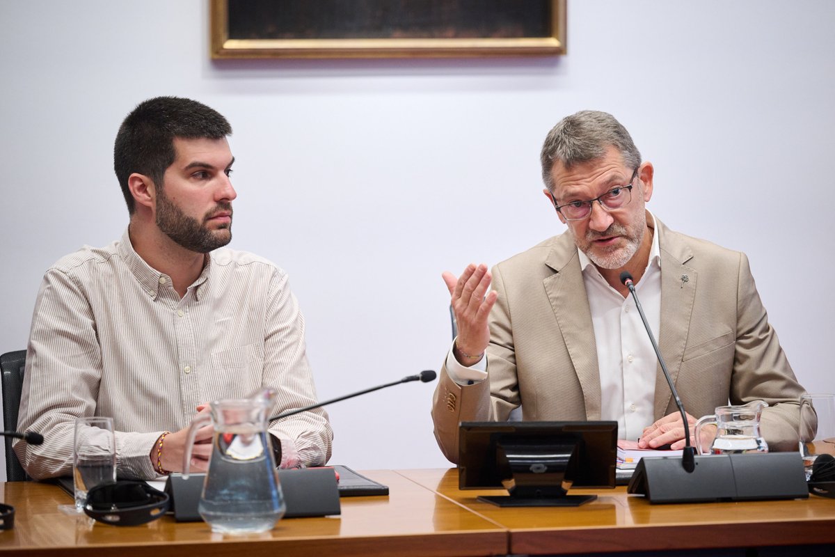 parlamentoNA's tweet image. 🗳️ Javier Lecumberri (@PSNPSOE) elegido nuevo presidente de la Comisión de Régimen Foral del @parlamentoNA
🗳️ Javier Lecumberri (@PSNPSOE) izanen da Foru Araubideko Batzordeko lehendakari berria