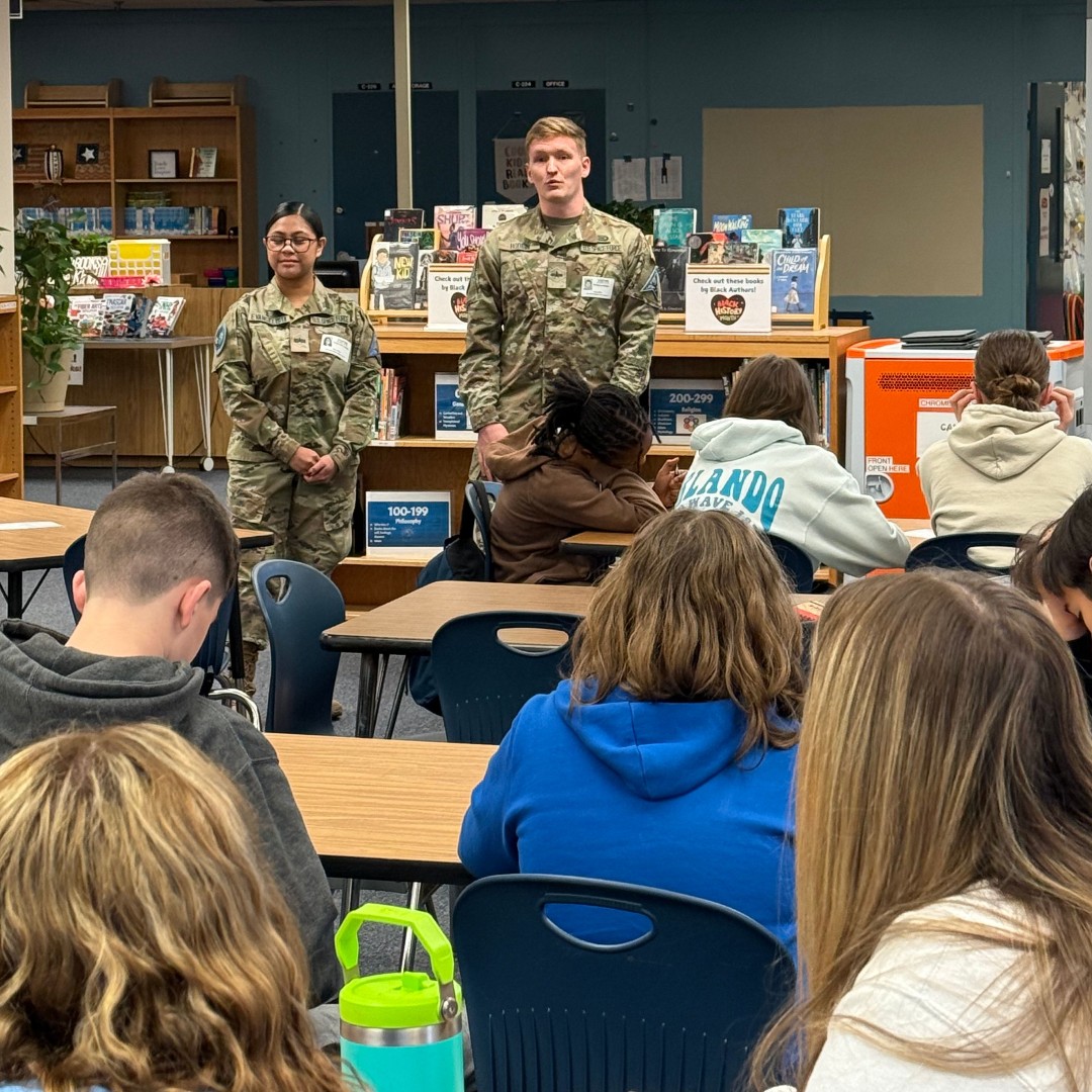 FtMeadeAlliance's tweet image. #ProjectSCOPE has successfully expanded into middle schools, launching a 7th grade program and piloting a new 6th grade initiative reaching more than 700 students.
In this story: @MasterPeaceLtd, Realm One, @Space ForceDoD, @DepartofDefense
Read more: ow.ly/HrAZ50Wcsvg