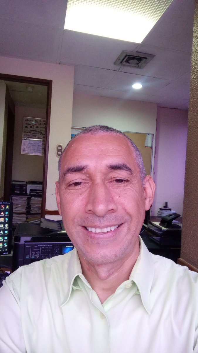 Hoy es el día! Ya son 52 años! Gracias a todos!!!