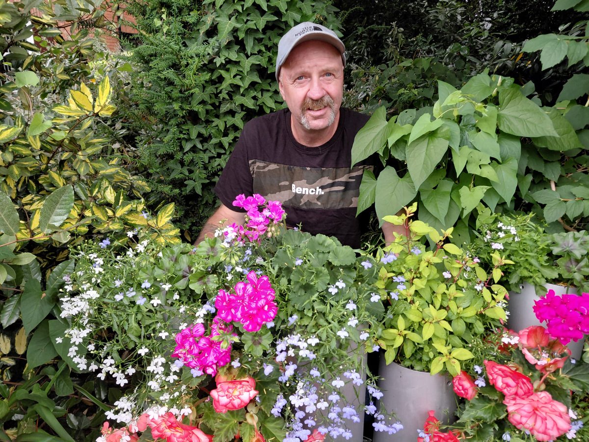 Lench's Trust tweet media