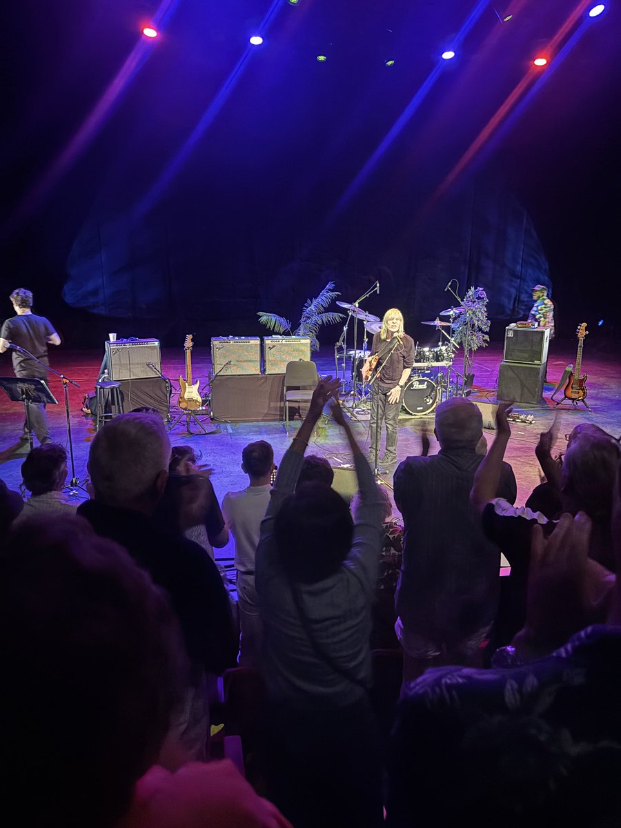 Michael Huberman (@hubermanmichael) on Twitter photo Mike Stern Montreal June 29 Mike Stern Montreal June 29
