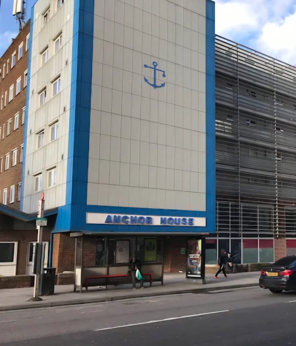 UELAdviceCentre's tweet image. The @UELAdviceCentre is at the Anchor House today to provide free legal advice to the community along with Alireza Monajati and his HAC team in partnership with @YourPlaceUK.
#freelegaladvice #LegalAdviceCentre #AccesstoJustice
@SBL_UEL
@UEL_News