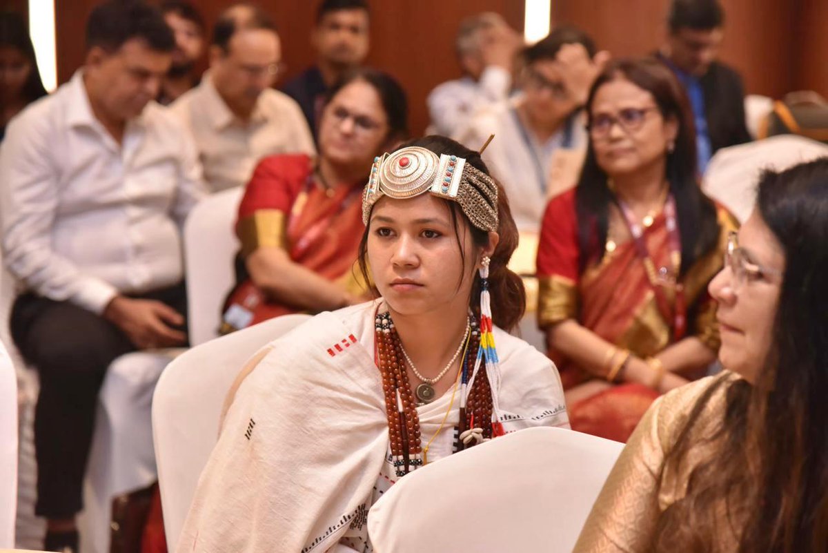 In continuation of visionary direction of PM Shri <a href="/narendramodi/">Narendra Modi</a> ji in the 7th meeting of NBWL, Wildlife Division of MOEFCC organised a stakeholder workshop on Documenting Traditional Knowledge for Wildlife Conservation, in collaboration of ZSI, Kolkata today. 

Interacted with
