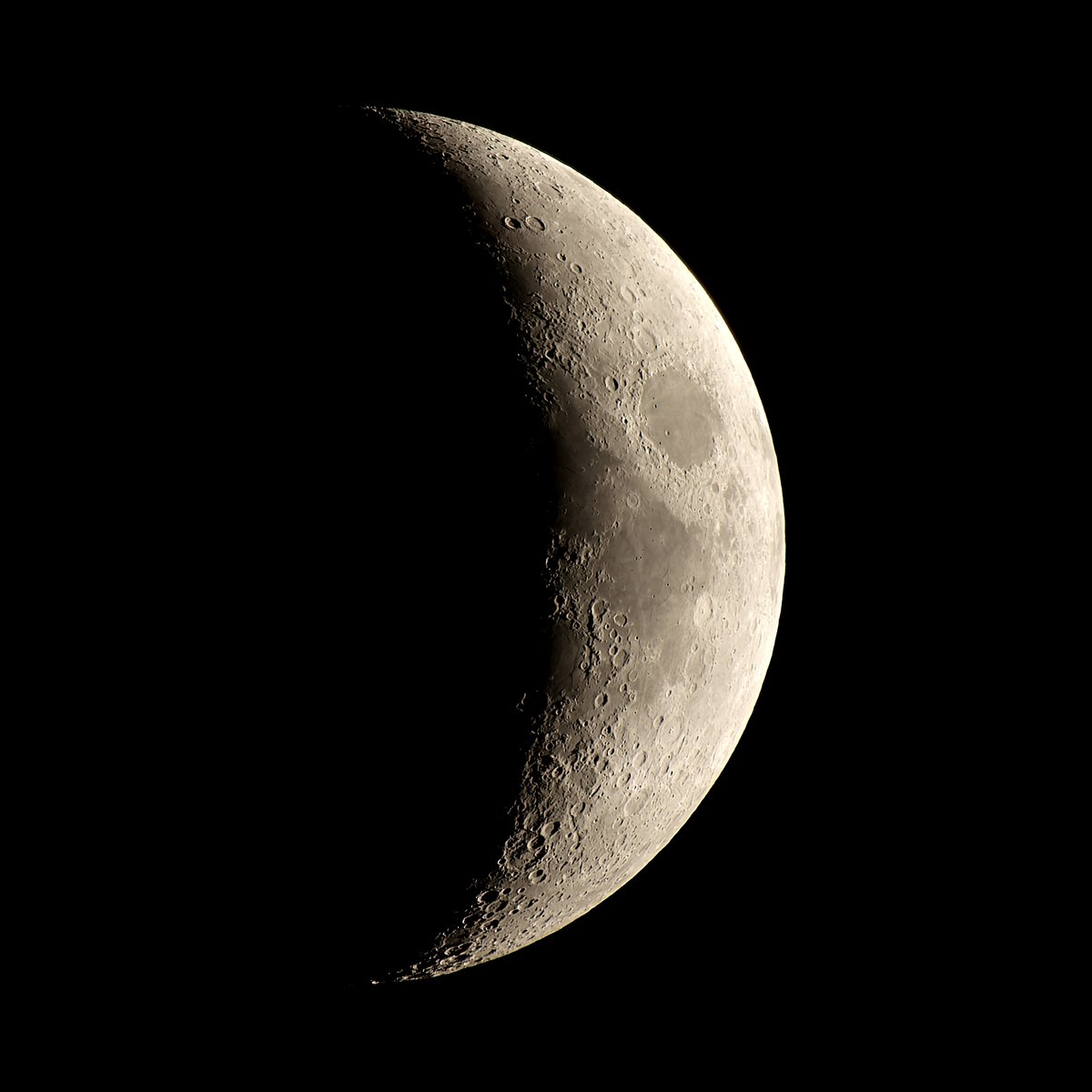 2025-06-30 19:40 #旧暦六月六日 #Moondays