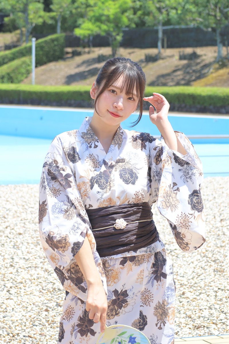 anri_uchida's tweet photo. 2025.6.28 Malymoon京都出張撮影会@太陽が丘ファミリープール 2部 その③

モデル：紅羽りお（@riotarou12）さん
カメラ：Canon EOS RP
レンズ：Canon RF24-105mm F4-7.1 IS STM

#Malymoon撮影会 https://t.co/39RLOQ0ozP