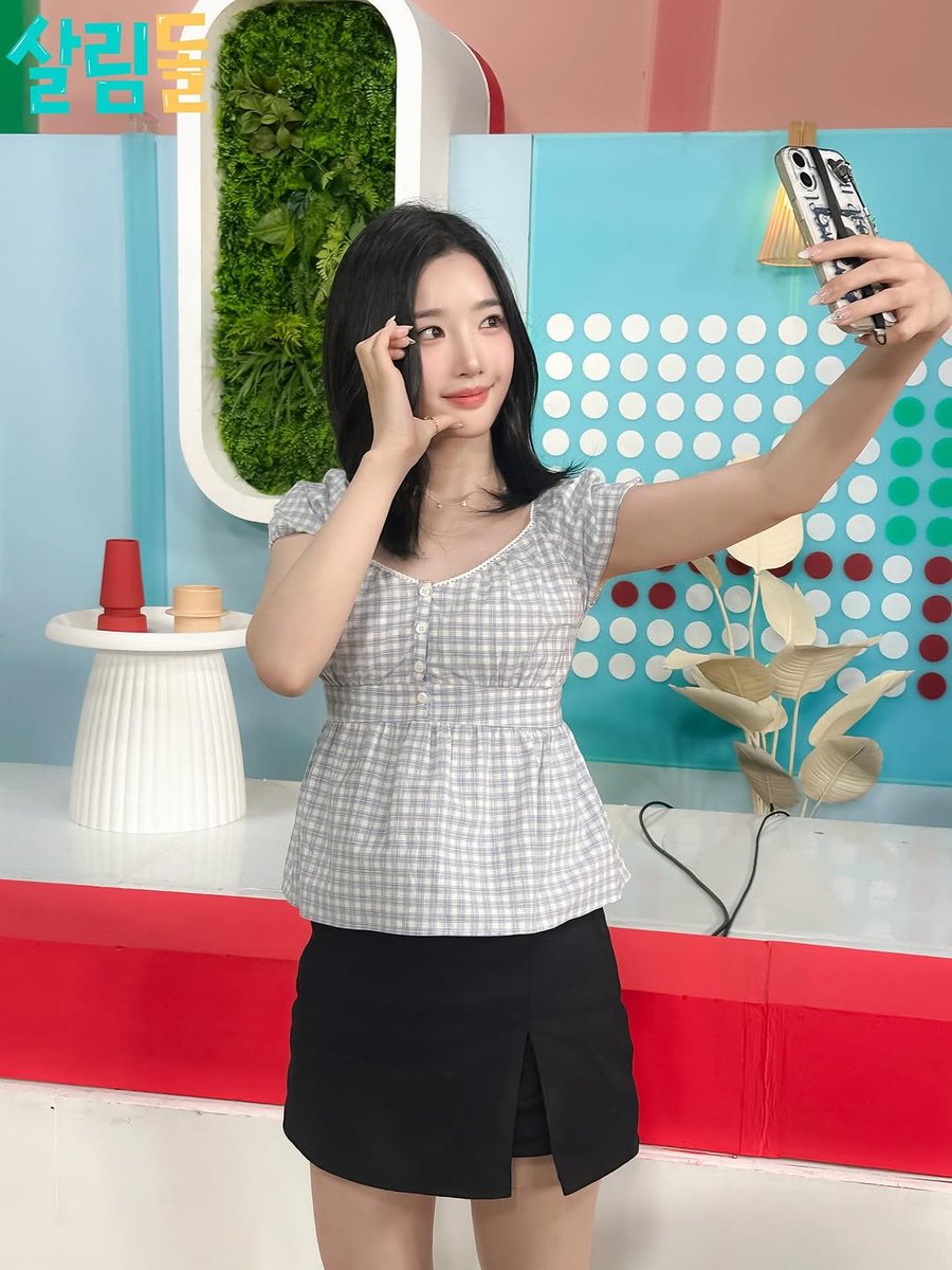 유여니스 tweet media