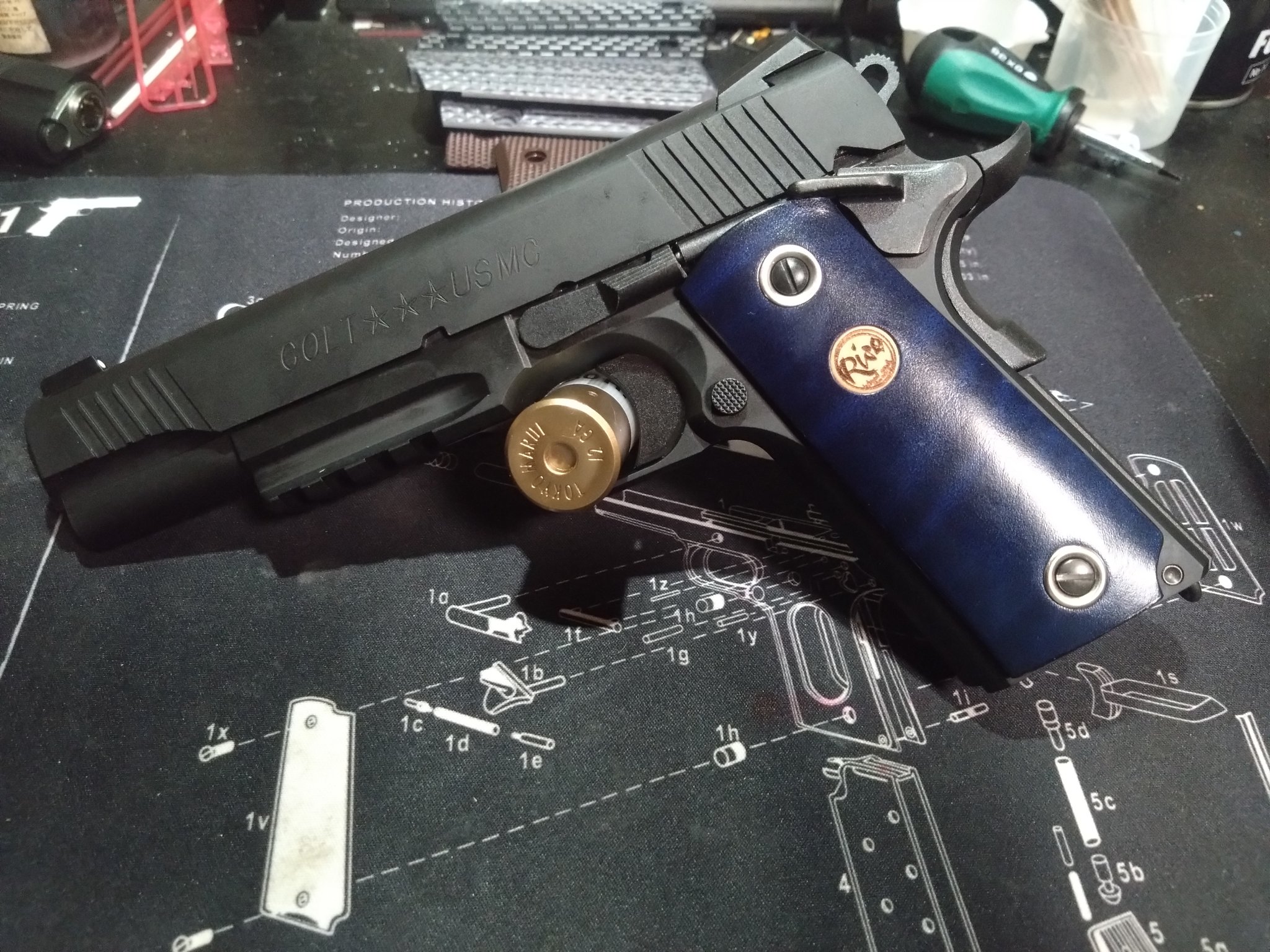 コルトガバメント、M92F、スコーピオン、S&W357マグナム、Model659