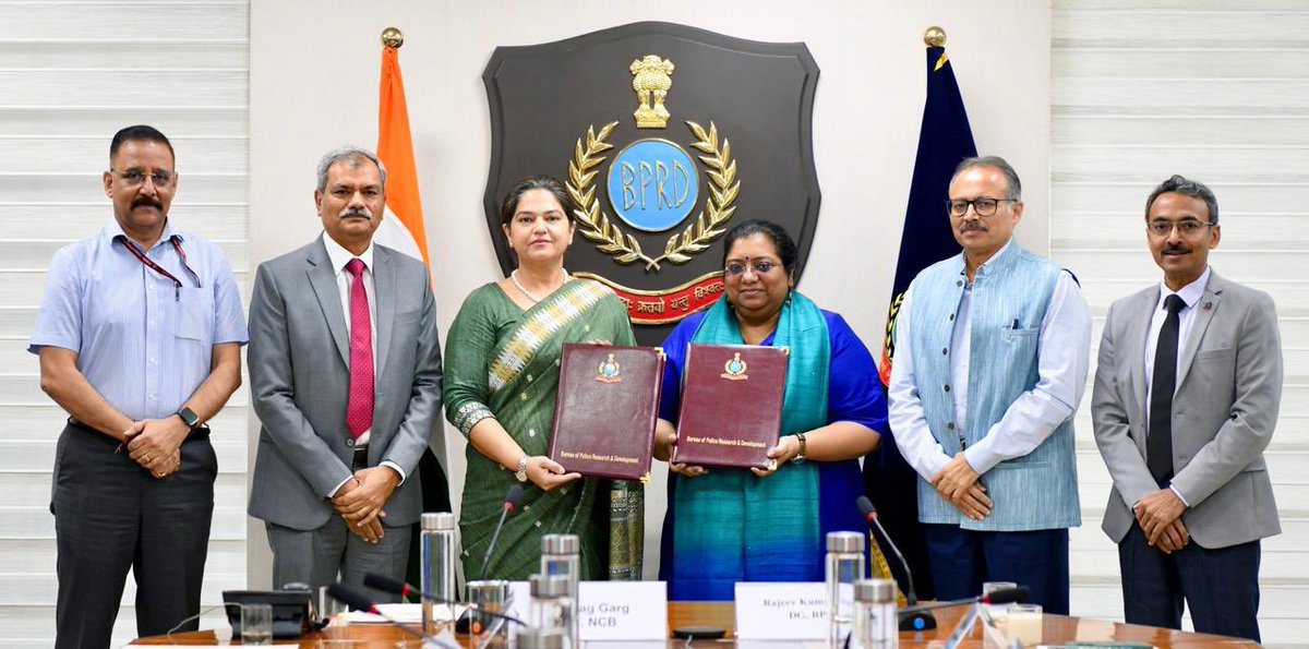 🤝 A major stride under the #CentreOfExcellence in Narcotic Control- MOU signed on 5th June between NCB and CAPT!
<a href="/narcoticsbureau/">NCB INDIA</a> launched its 1st Joint Training at @CAPT_Bhopal (30 June–4 July 2025) 
👮‍♂️ 91 enforcement officers from various States &amp; UTs trained on Darknet,