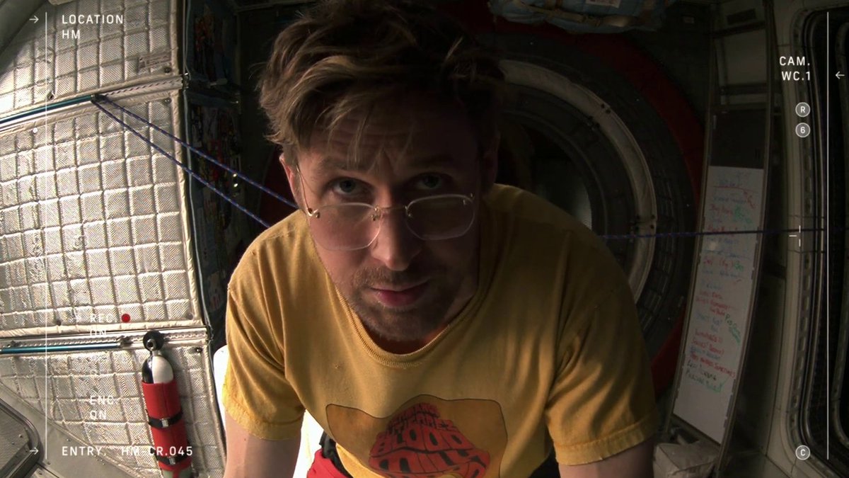 MENin4K's tweet photo. Ryan Gosling in glasses is doing things to me #ProjectHailMary https://t.co/Oas9i4Gc6R