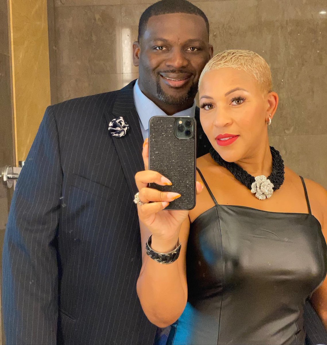 CWilliams8076's tweet image. 13 years ago, I married my best friend—and every day since has been the best chapter of my life. Happy Anniversary Babe!!❤️