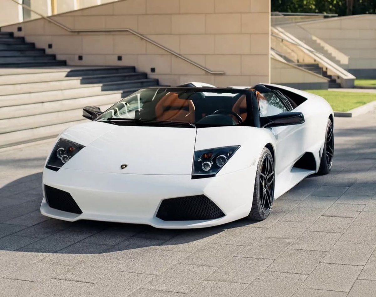 LamboCIub's tweet photo. Murcielago LP640 Roadster https://t.co/TXJrcQvbRP