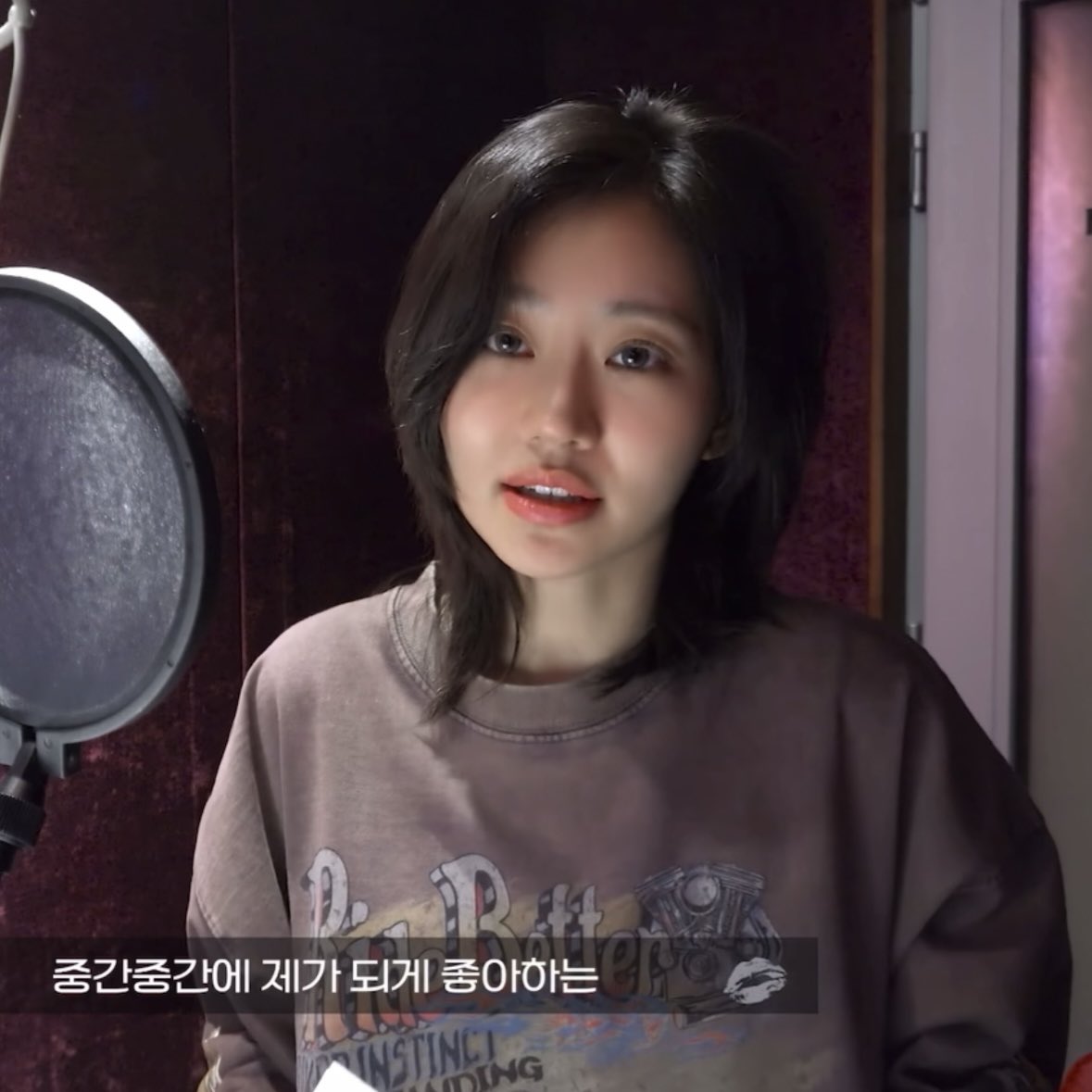 나는 ㅈㅉ로 한쥴리 중단발을 좋못사함…… 🧎‍♀️