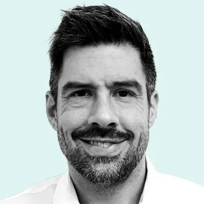 🚀 The Next Retail Revolution: AI Shopping Assistants
Exciting developments are reshaping how we shop online, as highlighted in Fortune’s latest article about Amazon, Walmart, and the AI race. Here are the key takeaways:
🛒 Amazon &amp; Walmart Lead the Charge:
Both retail giants are