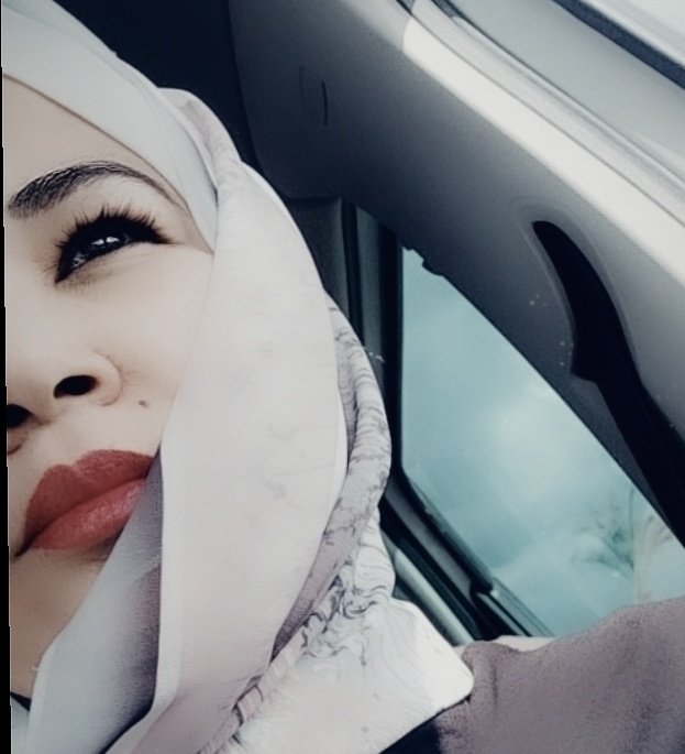 كُن دَائمًا المُلفِتَ الذِي لَا يَلتفِتُ . . 💙🦋