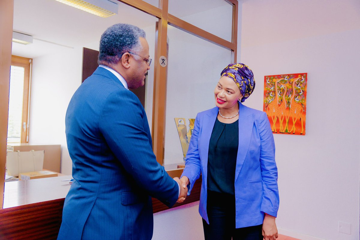 Ambassador Hoyce Temu, PhD (@hoycetemu) on Twitter photo Tanzania yanadi uzoefu wake katika kukabiliana na Maafa, yawaalika Mataifa kuja kujifunza. We were honored to have Dr. Jim James Yonazi ๐น๐ฟ , Permanent Secretary
<a href="/OWM_SBU/">Ofisi ya Waziri Mkuu Sera Bunge na Uratibu</a> <a href="/yonazijim/">Jim Yonazi</a>
, leading the Tanzanian delegation at the 8th Session of the Global Platform for Disaster Risk Tanzania yanadi uzoefu wake katika kukabiliana na Maafa, yawaalika Mataifa kuja kujifunza. We were honored to have Dr. Jim James Yonazi ๐น๐ฟ , Permanent Secretary
<a href="/OWM_SBU/">Ofisi ya Waziri Mkuu Sera Bunge na Uratibu</a> <a href="/yonazijim/">Jim Yonazi</a>
, leading the Tanzanian delegation at the 8th Session of the Global Platform for Disaster Risk