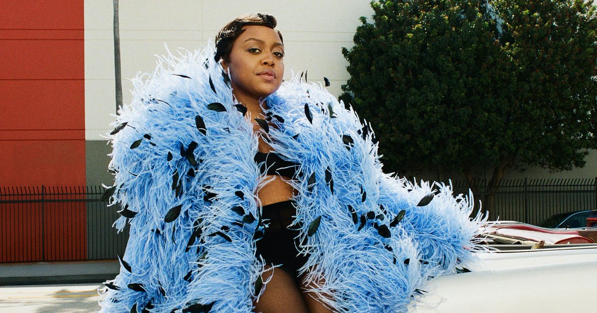 ⭐Quinta Brunson Was Built For This⭐
The 'Abbott Elementary' star followed her gut to hit ratings and Emmys gold. Now she’s taking big swings in the rest of her life, too.

new <a href="/bustle/">Bustle</a> cover by katie heaney, photographs by shaniqwa jarvis, styling by dione davis