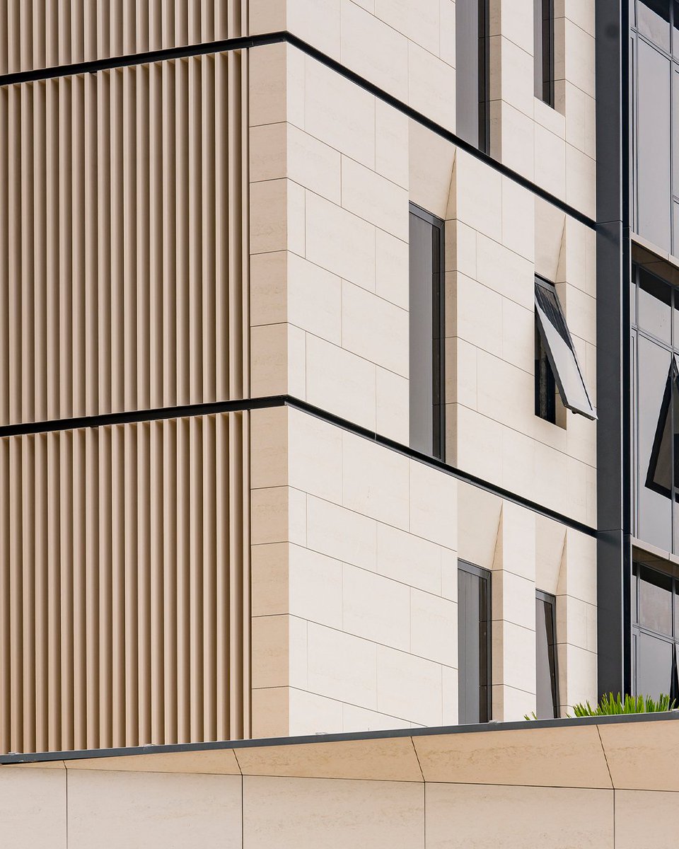 Dekton's tweet photo. Dalvey Haus blends bold architecture with wild elegance. Its Dekton Danae façade shimmers like desert sands in motion—calm yet vibrant, timeless yet avant-garde. A living masterpiece in the heart of the city. https://t.co/X3fp2vkXmW