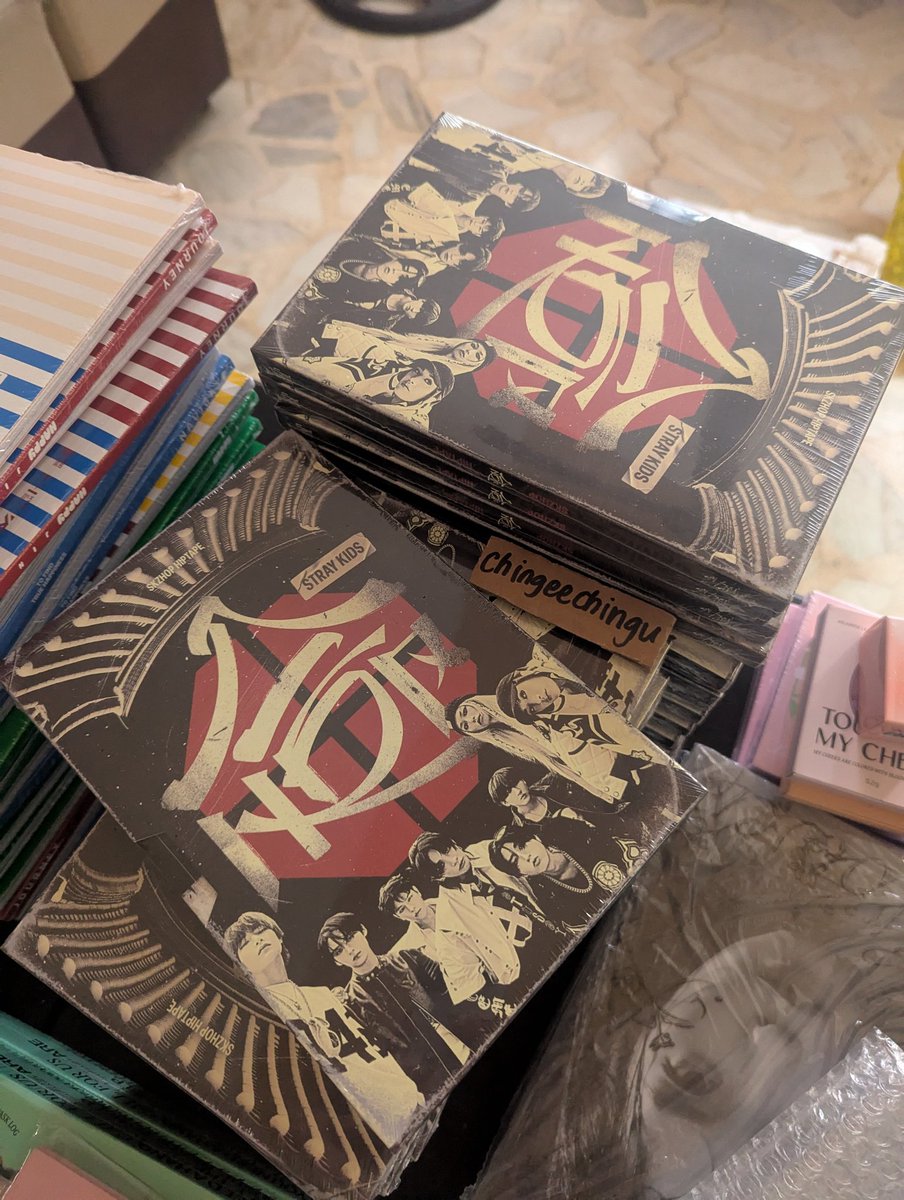chingeechingu's tweet photo. WTS LFB PH GO

STRAY KIDS SKZ - HOP
SKZHOP Ver.

- Sealed album only
- First press

Php 580 each
✅ 27 pcs. available
Onhand, PAYO

MOD: sco/ ggx/ sdd from cainta https://t.co/UIMEpPgsg8