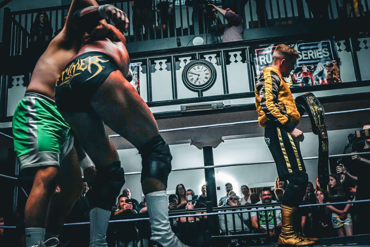 Mr Wanderer tweet media