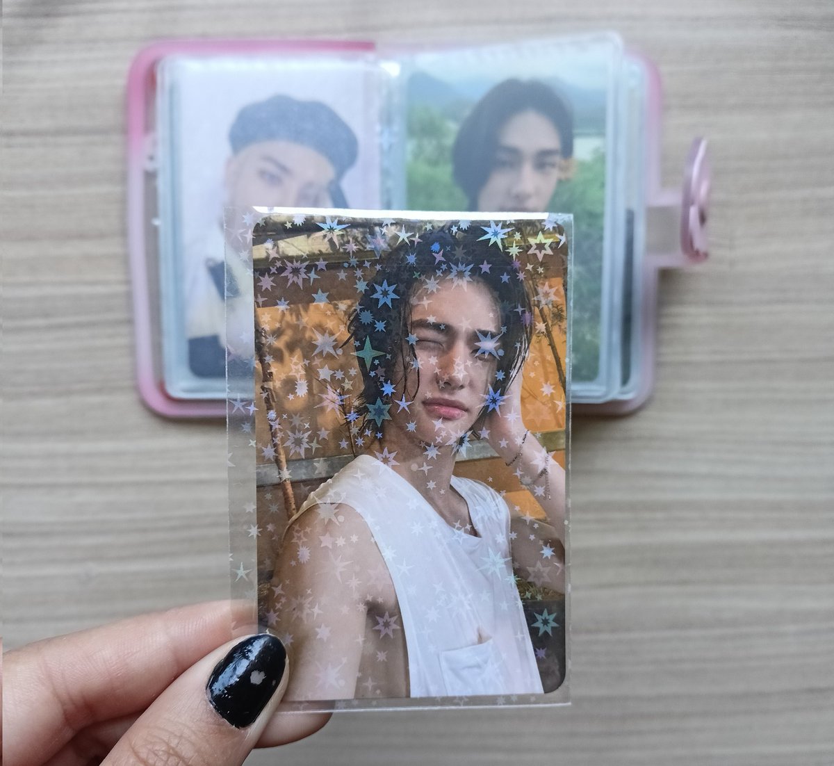 ilk fotokartimi buldum skz enayiligime attigim ilk adim 😭😭😭