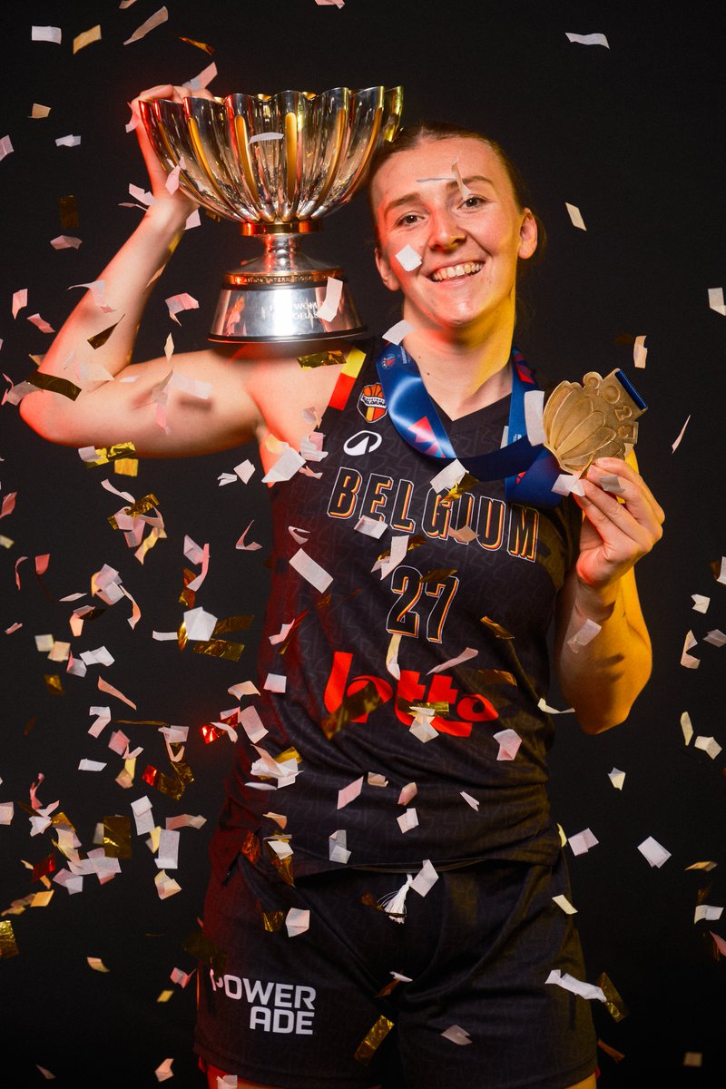 #4 Elise Ramette
#5 Nastja Claessens
#25 Becky Massey 
#27 Marie Vervaet 

#EuroBasketWomen 2025 Champions 🏆