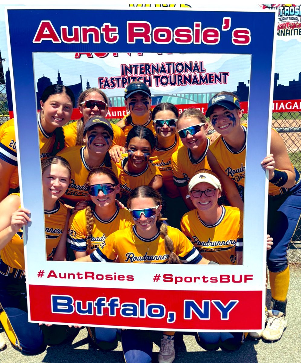 2008PLR's tweet image. What a gritty performance from this team! 💪🏻
12+ hours at the field and 5 wins Sunday to take home the Ship at Aunt Rosie's International Tournament. 🥇🏆🙌
8 ! @SoftballRecruit @krmyers
@CoachChristiana @CoastRecruits @PA_recruit