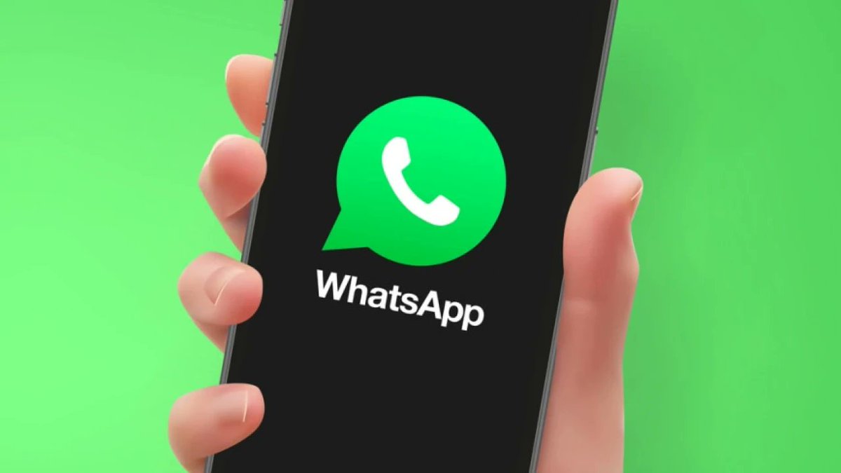 ShiftDeleteEn's tweet photo. 🚨 Big news for Android users! 🚨 WhatsApp’s document scanning feature is finally rolling out on Android — scan papers &amp; share as PDFs right from the app! 📄🤳

🔗 Read more here: https://t.co/r1cTubdmS3

#WhatsApp #Android #TechNews https://t.co/Fy8j99sLf1