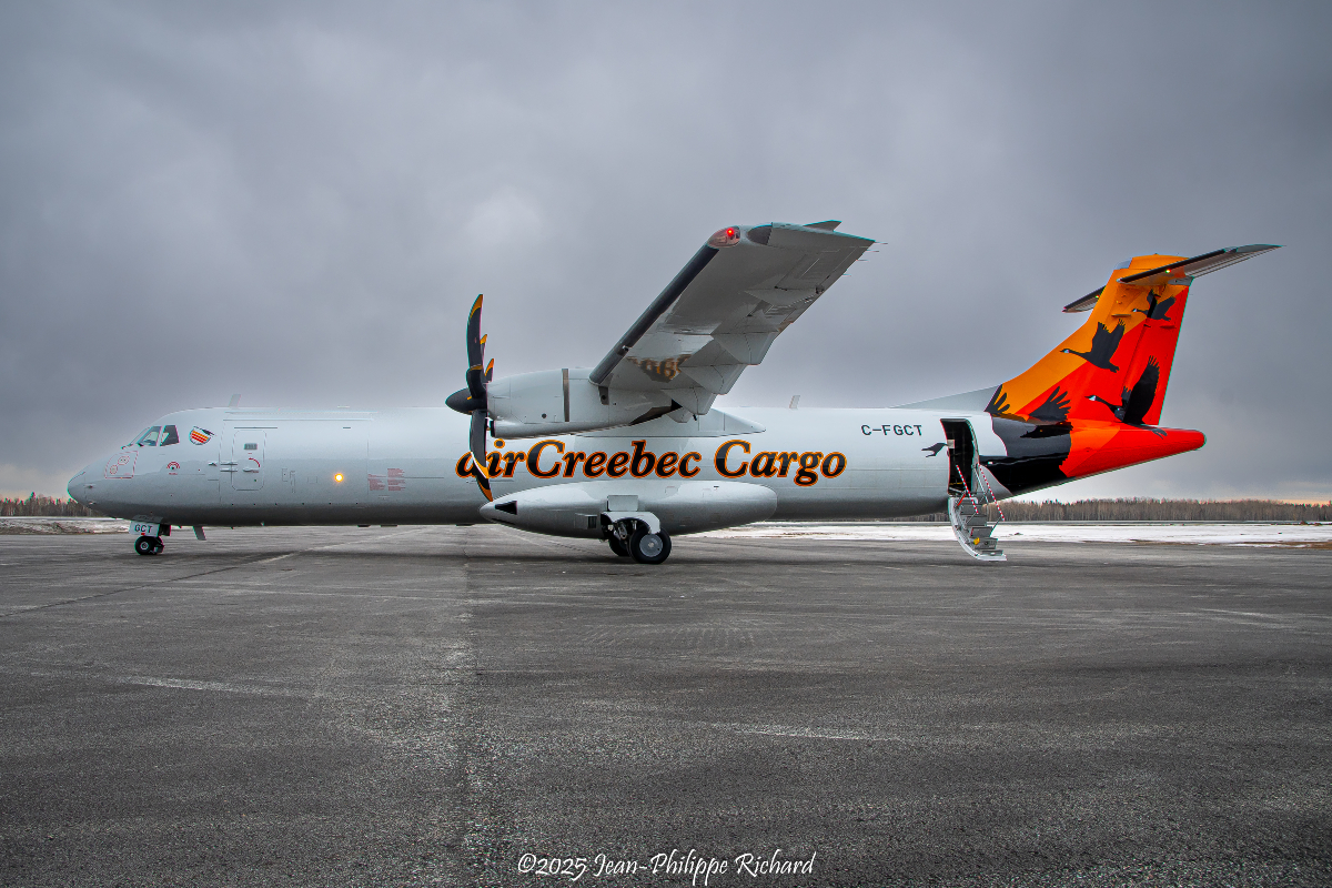 aircreebecinc's tweet photo. De l’essence au cargo — on livre tout.
--
From fuel to freight — we deliver.
#CargoWorkhorse #AirCreebec #NorthernFreight #EssentialCargo #ATRFreighter #FuelFoodFreight #RemoteAccess https://t.co/6vEndCS1of
