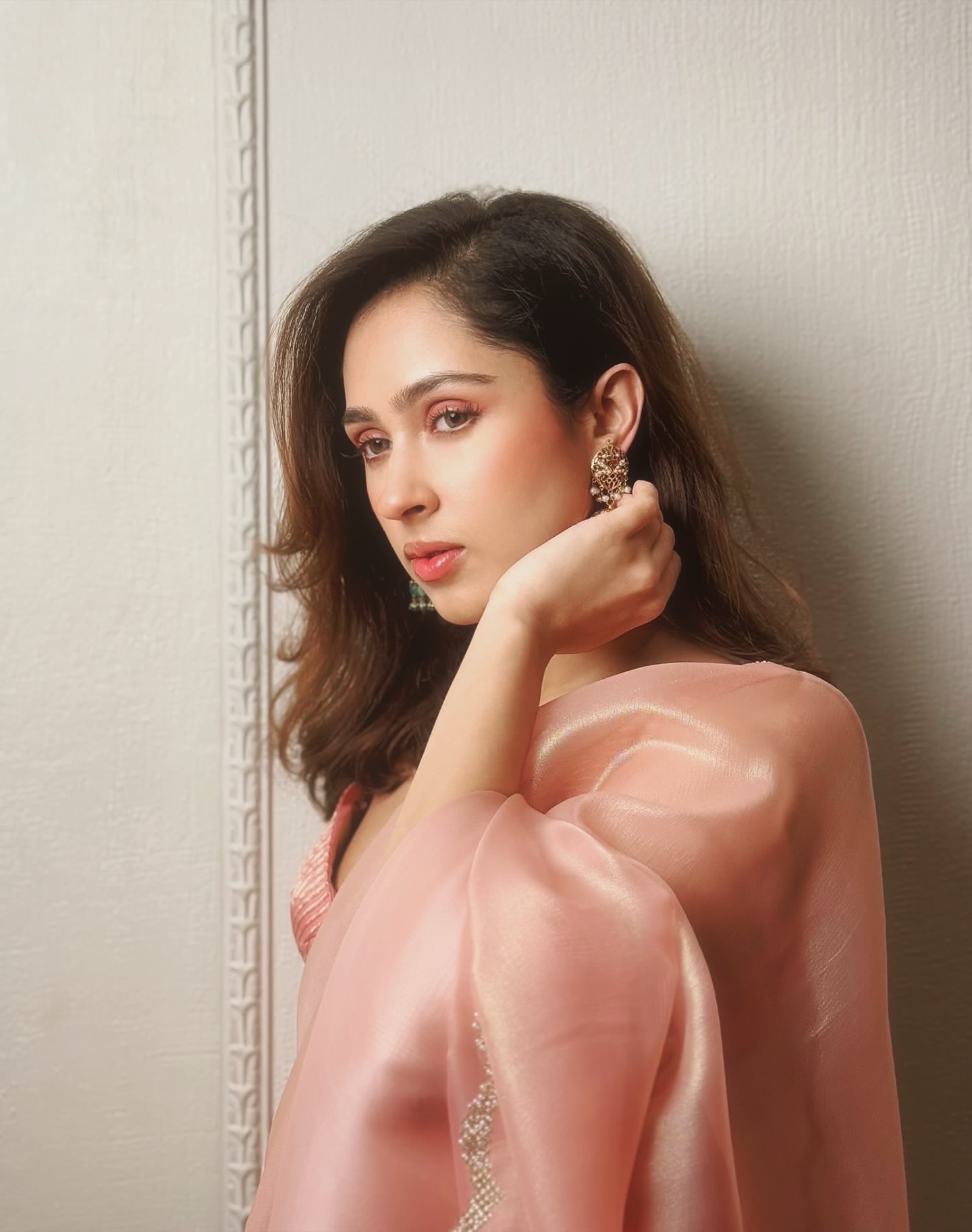 GusZROZXUAAwmT5?format=jpg&name=large