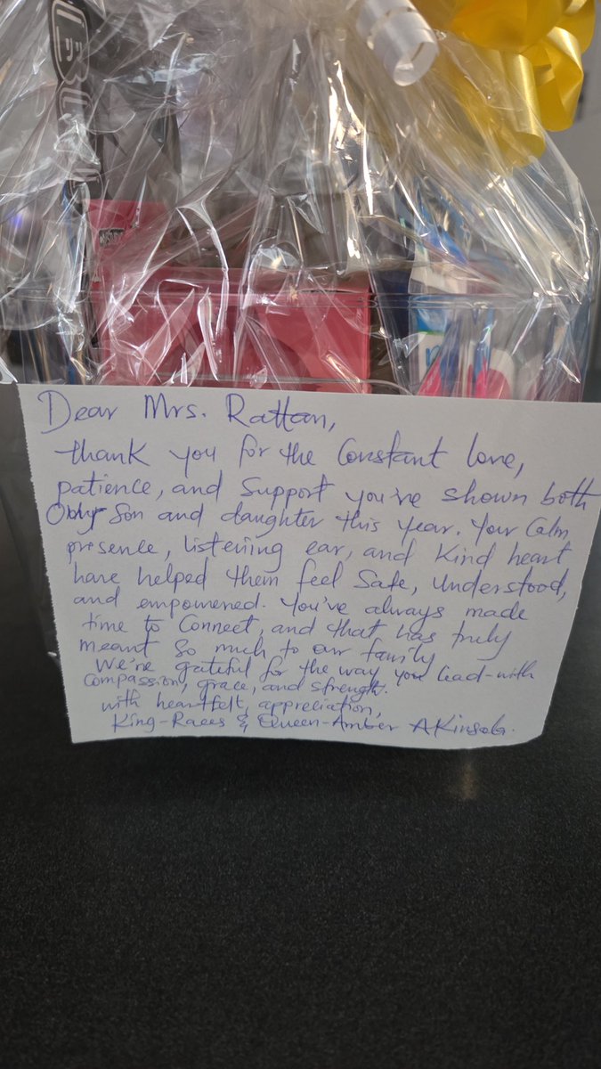 Sandeep (@mssandeep24) on Twitter photo This message from a parent melted my heart and just empowers me to follow my internal compase as a leader <a href="/FairviewPSPDSB/">Fairview Public School (PDSB)</a> This message from a parent melted my heart and just empowers me to follow my internal compase as a leader <a href="/FairviewPSPDSB/">Fairview Public School (PDSB)</a>