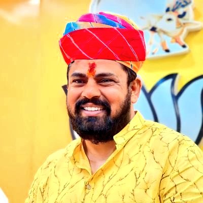 dhananjavaa's tweet photo. @myselfsony93 "जब सच्चे सिपाही को छोड़ दे ये सरकार,
तो समझो—यह सत्ता नहीं,💔💔
बल्कि एक ‘एकाधिकार’ है!🤬🤬
#राजसिंह #rajasingh #bjpneta #SattaKaNasha #BjpFails #Congress #samekosaba #JusticeForAjithkumar https://t.co/qH385ZFJmL