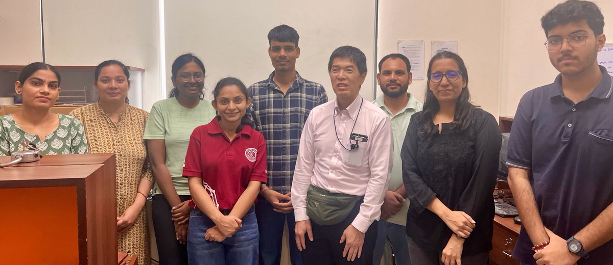 Dr. Joji Sonoda, Ph.D., from <a href="/UOsaka_en/">The University of Osaka</a>, visited our lab <a href="/iitdelhi/">IIT Delhi</a> today and interacted with the research scholars 👏👏 We also want to thank him for the delicious Japanese sweets 🙂 
#India-Japan🤝 
<a href="/iitdelhi/">IIT Delhi</a> <a href="/Chemistry_iitd/">Chemistry_IIT Delhi</a> <a href="/UOsaka_en/">The University of Osaka</a>