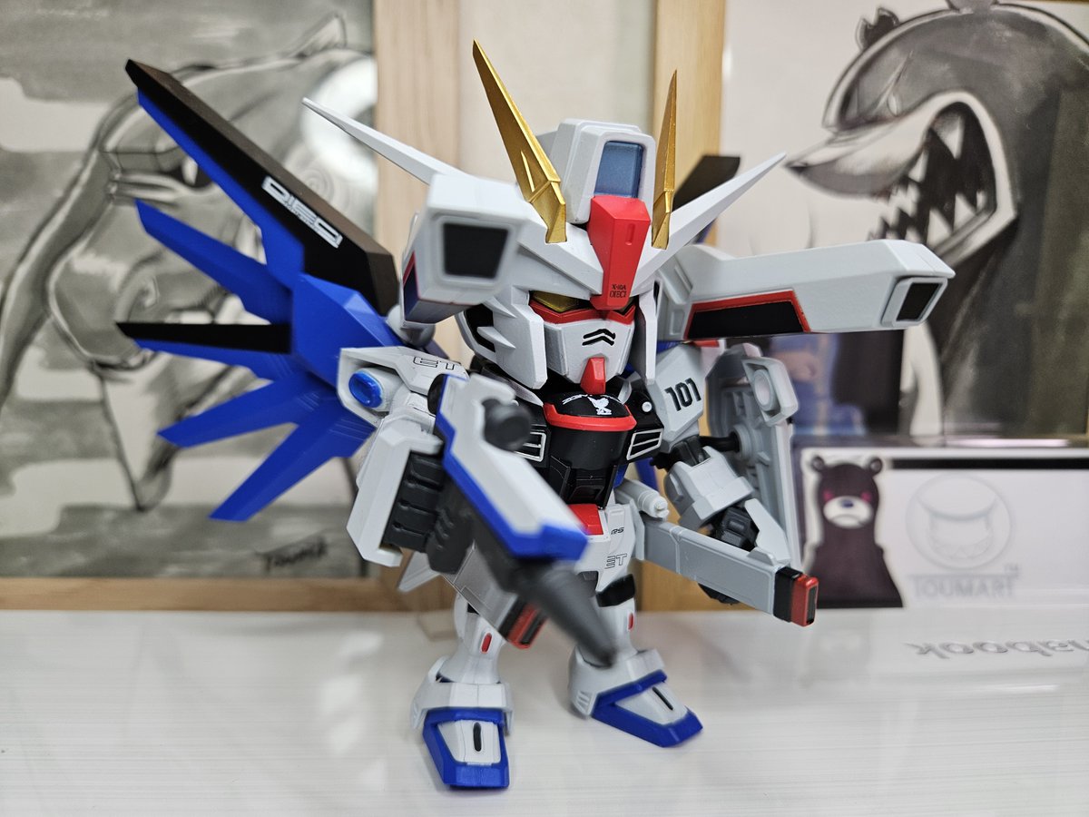 toshgosh4's tweet image. TOUMAさんリデザインによるQ-Styleシリーズ
QSMVmini の フリーダムガンダム フルバーストモード です
ボリューミーでカッケェ
イベント限定品ですがお迎えできて良かった