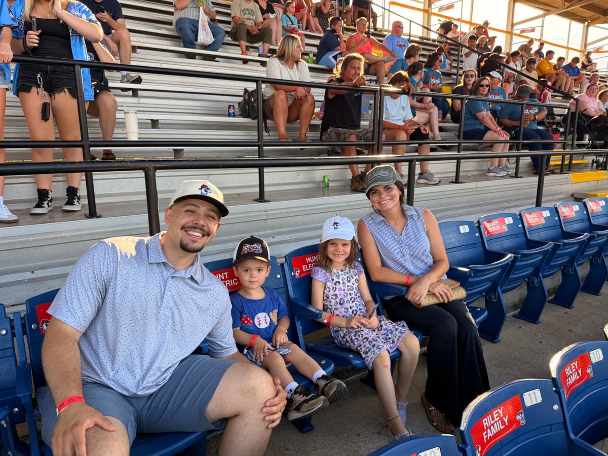 NHStrength's tweet image. I had a blast at the Sock-Puppets game this weekend with my people!