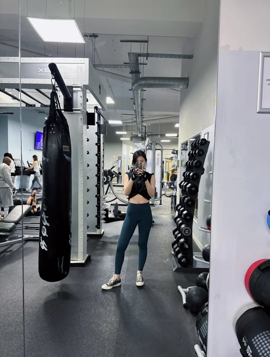ElsaJim8's tweet image. Take a some time for yourself 😊, Gym time 💪