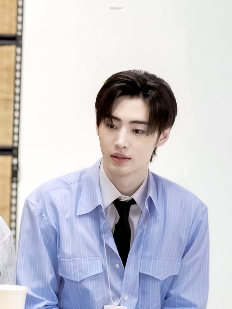 0630
#성훈 #SUNGHOON