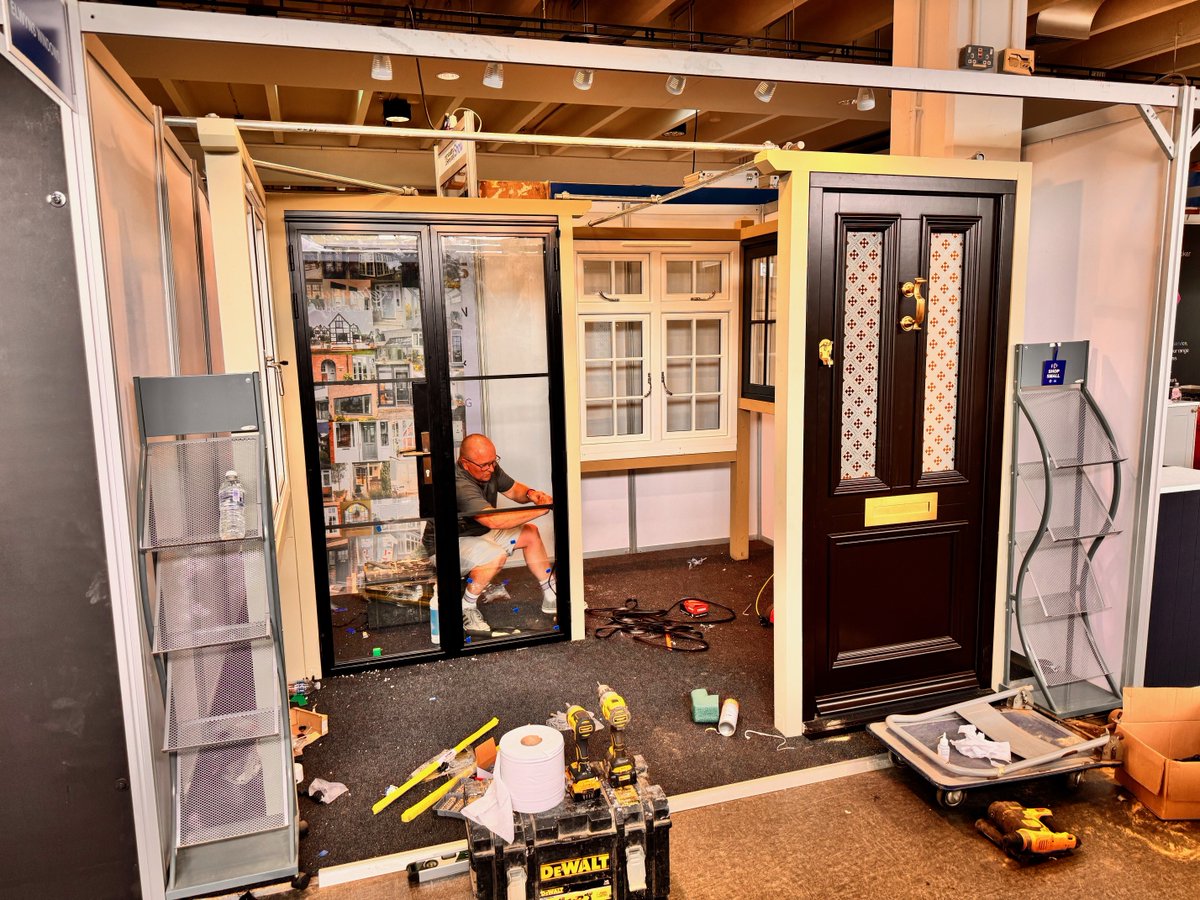 Elwyns Windows tweet media