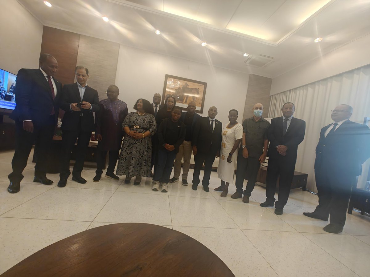 EmbSandro's tweet photo. Thank you to my dear colleagues Ambassadors in #Tanzania who bid farewell to my family and I before our departure. Much appreciated! https://t.co/6B2M1Jx9xD